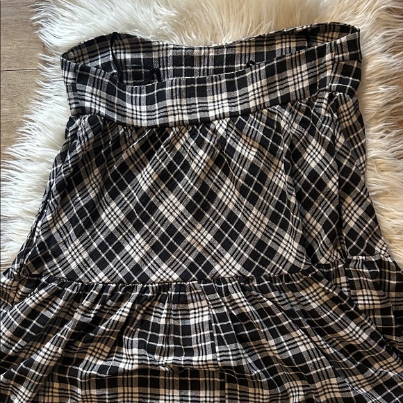 NEW BDG Plaid Black and White Women's Skirt SIZE XS-TP - Picture 4 of 9
